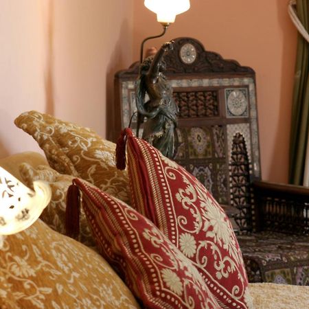 Dar Ayniwen Garden Hotel & Bird Zoo Marakeş Dış mekan fotoğraf