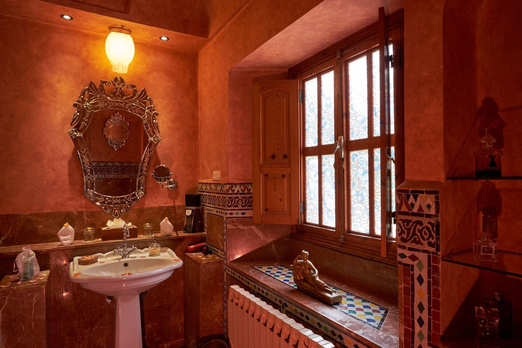 Dar Ayniwen Garden Hotel & Bird Zoo Marakeş Dış mekan fotoğraf