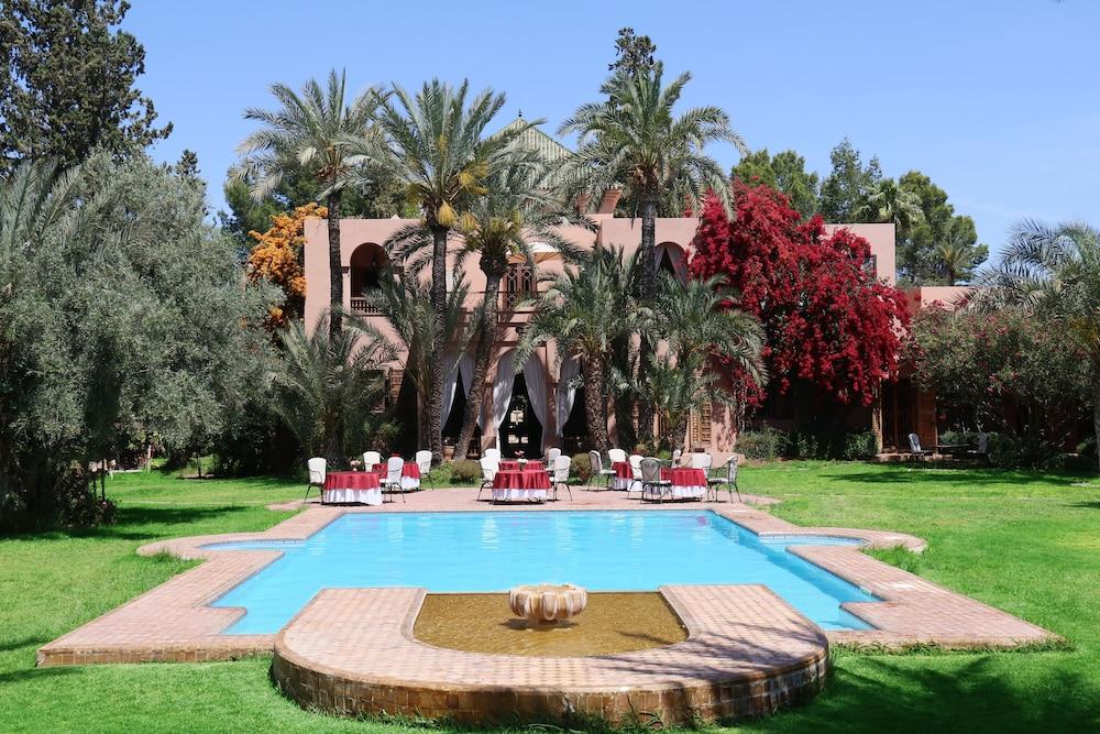 Dar Ayniwen Garden Hotel & Bird Zoo Marakeş Dış mekan fotoğraf