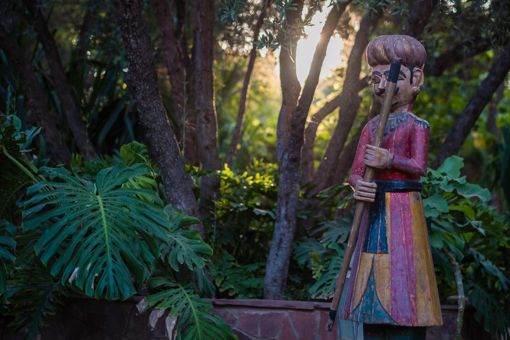 Dar Ayniwen Garden Hotel & Bird Zoo Marakeş Dış mekan fotoğraf