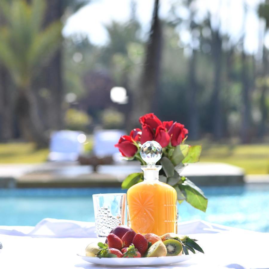 Dar Ayniwen Garden Hotel & Bird Zoo Marakeş Dış mekan fotoğraf
